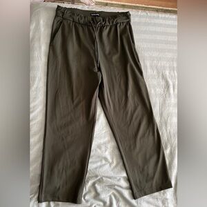 Hilary Radley women’s casual pants in Olive Green
